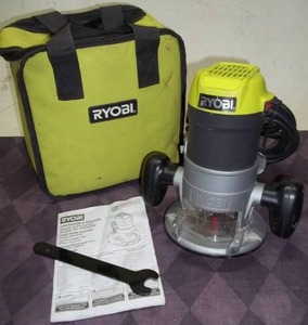 lot 261 image: Router