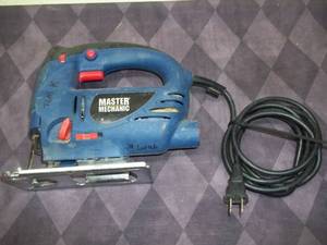 lot 267 image: Jigsaws