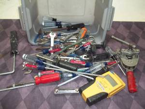 lot 270 image: Assorted Hand Tools