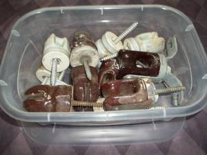 lot 272 image: Vintage Insulators