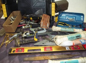 lot 274 image: Assorted Hand Tools