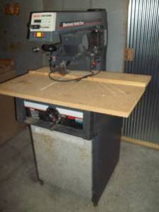 lot 287 image: Electronic Radial Saw