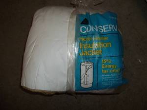 lot 324 image: Water Heater Insulator