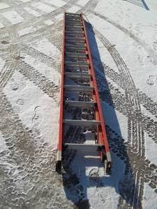 lot 343 image: 28 Extension Ladder