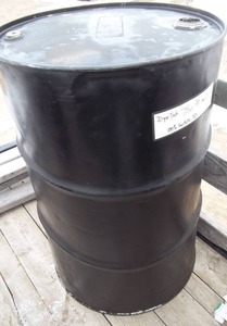 lot 284 image: Barrel of 75W-90 Gear Oil