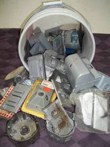 lot 68 image: Assorted Plate Covers