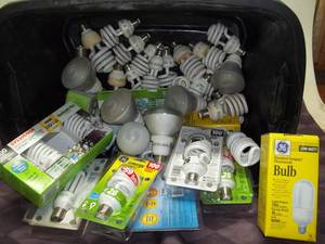 lot 99 image: Assorted Light Bulbs