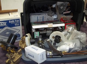 lot 139 image: Assorted Plumbing Supplies