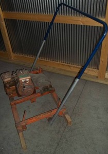 lot 8 image: Crete-Pounder