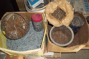 lot 194 image: Misc Nails