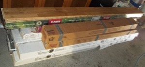 lot 195 image: Assorted Flooring