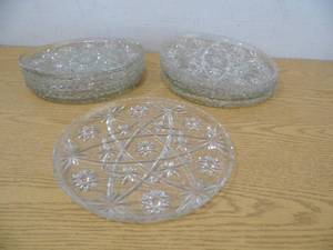 Lot of 8 Serving Plates