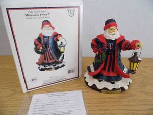 MN Twins Olde World Santa