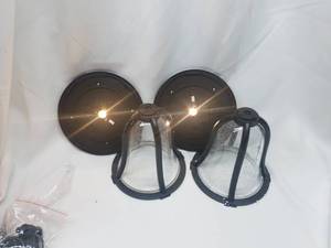 lot 42 image: Portfolio 2-Pack 12x Brighter (14.4-Lumen) Aged Bronze Solar Integrated LED Path Light
