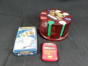 lot 52 image: Poker Chips and Poker Games