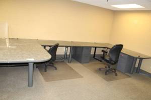lot 85 image: Lot of (2) Corner Desks, Rolling Office Arm Chairs, Floor Protectors