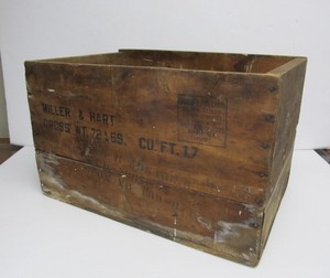 lot 7 image: Rare Original WW2 Dated 1943 Army Ration Crate