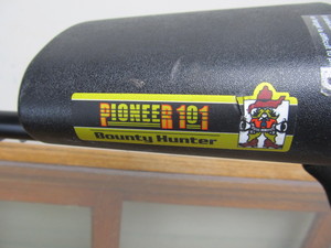 lot 291 image: Working Bounty Hunter Pioneer 101 Metal Detector