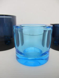 lot 258 image: 3 Vintage Scandinavian MARIMEKKO Art Glass Cup Vases