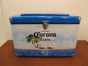 lot 9 image: Metal CORONA Beer Advertising Cooler w Built in Speaker