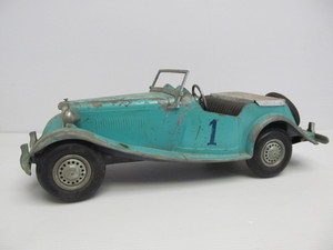 lot 87 image: Large 15.5 Vintage DOEPKE Model Toys Heavy Cast Metal Car
