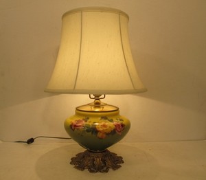 lot 121 image: Vintage PHOENIX Original Handpainted Ornate Footed Lamp