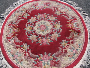 lot 54 image: Hand Knotted Vintage Oriental Round Sculptural Rug