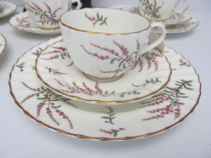 lot 58 image: Set of Vintage Royal Worcester China 