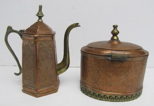 lot 178 image: Ornate Antique Copper & Brass Teapot & Lidded Oval Box