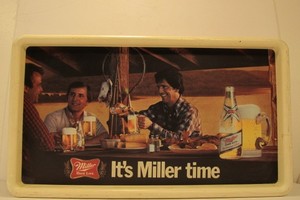 lot 188 image: Vintage MILLER TIME Lighted Advertising Beer Sign