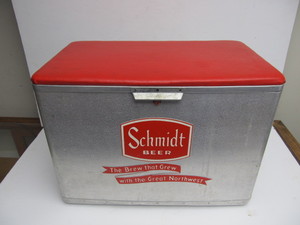 lot 202 image: Excellent Vintage SCHMIDT Beer Embossed Aluminum Advertising Cooler