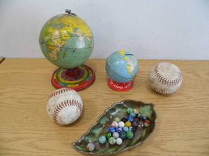 lot 44 image: Tin Globes - Marbles - Softballs
