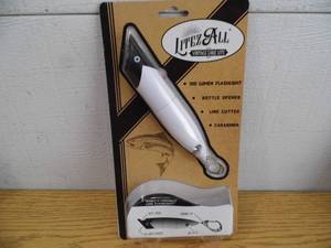 lot 57 image: Vintage Lure Lite