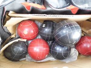 lot 74 image: Bocce Ball Game