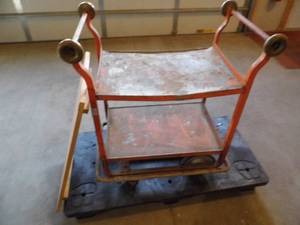 lot 97 image: Metal Cart