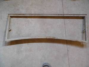 lot 109 image: Antique Window Frame
