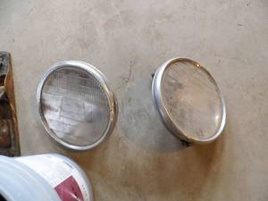 lot 116 image: Antique Headlights