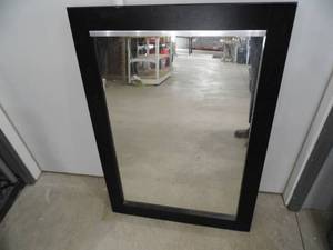 lot 121 image: Mirror