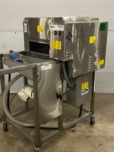 lot 8 image: Belshaw ThermoGlaze Donut Machine
