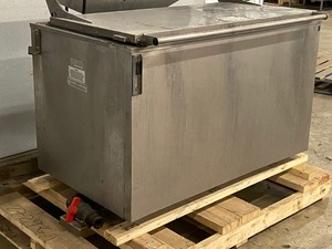 lot 11 image: Hatco TANK Degreaser  Soaker