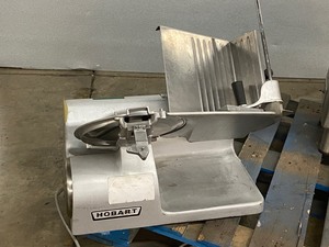 lot 28 image: Hobart Deli-Slicer