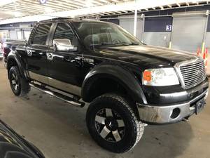 lot 3 image: 2008 Ford F-150 Lariat 4x4