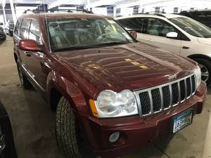 lot 8 image: 2007 Jeep Grand Cherokee Overland 4x4