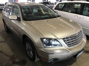 lot 9 image: 2006 Chrysler Pacifica Touring