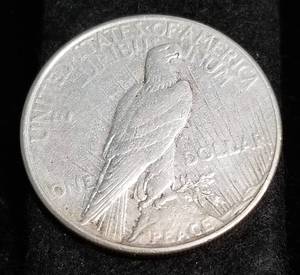 lot 11 image: 1926-S PEACE SILVER DOLLAR