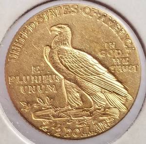 lot 01-A image: 1911 US $2.50 GOLD INDIAN UNC