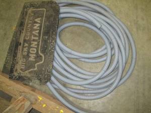 1 hose and mud flaps...