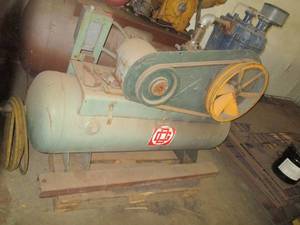 Green air compressor, needs reed va...