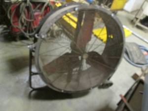 3 fan on wheels...