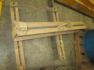 2 ton spreader beam.  2 8 beams...